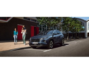 Hyundai - Tucson Hybrid