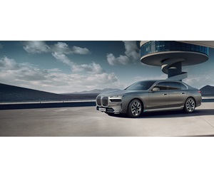 BMW - i7
